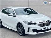 BMW 1 Series Image 1