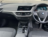 BMW 1 Series Image 4