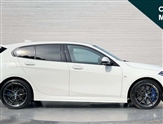 BMW 1 Series Image 2