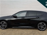 BMW 1 Series Image 6