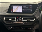 BMW 1 Series Image 6