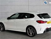 BMW 1 Series Image 2