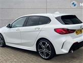 BMW 1 Series Image 2