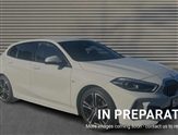 BMW 1 Series Image 1