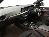 BMW 1 Series Image 2