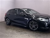 BMW 1 Series Image 1