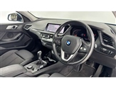 BMW 1 Series Image 6