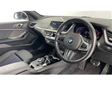 BMW 1 Series Image 6