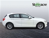 BMW 1 Series Image 2