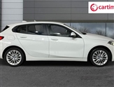 BMW 1 Series Image 2