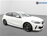 BMW 1 Series Image 1