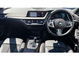BMW 1 Series Image 4