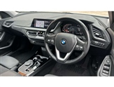 BMW 1 Series Image 6