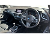 BMW 1 Series Image 6