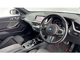 BMW 1 Series Image 6