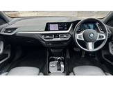 BMW 1 Series Image 4
