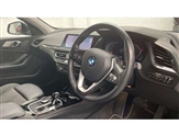 BMW 1 Series Image 6