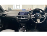 BMW 1 Series Image 4