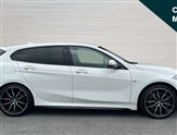 BMW 1 Series Image 2