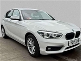 BMW 1 Series Image 1