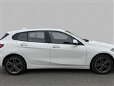 BMW 1 Series Image 4