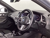 BMW 1 Series Image 6