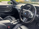 BMW 1 Series Image 6