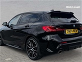 BMW 1 Series Image 2