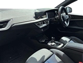 BMW 1 Series Image 2