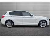 BMW 1 Series Image 6