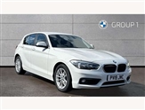 BMW 1 Series Image 1