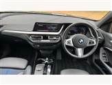 BMW 1 Series Image 4