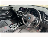 BMW 1 Series Image 6