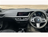 BMW 1 Series Image 4