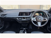 BMW 1 Series Image 4
