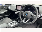 BMW 1 Series Image 6