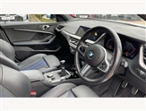 BMW 1 Series Image 6