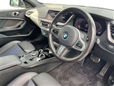 BMW 1 Series Image 6