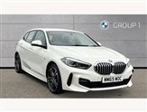 BMW 1 Series Image 1