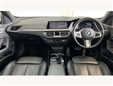 BMW 1 Series Image 4