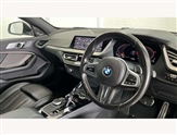 BMW 1 Series Image 6