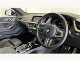BMW 1 Series Image 6