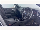 BMW 1 Series Image 6