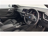 BMW 1 Series Image 6