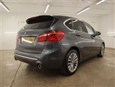 BMW 2 Series Image 4
