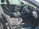 BMW 2 Series Image 5