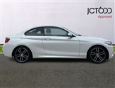 BMW 2 Series Image 4