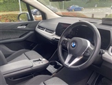 BMW 2 Series Image 6