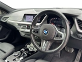 BMW 2 Series Image 5