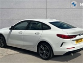 BMW 2 Series Image 2